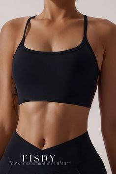 Fisdy - Performance-Focused Quick-Dry and Breathable Seamless Sports Bra designed for Running and Yoga. Sports Bra For Running, Sports Bra Design, Running Sports Bra, Seamless Sports Bra, Active Lifestyle, Body Goals, Quick Dry, Sports Bra, Composition