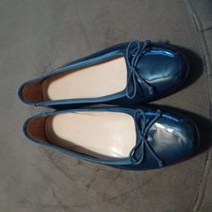 Women Size 9 Patent Leather Blue Ballerina Flats Very Soft Insole Cushion Tried On Never Worn Bow On Front Rubber Sole Casual Blue Slip-on Ballet Flats, Casual Blue Ballet Flats, Blue Ballet Flats For Spring, Blue Ballet Flats With Round Toe For Spring, Blue Round Toe Ballet Flats For Spring, Blue Closed Toe Ballet Flats For Spring, Blue Ballerina, Shoes Ladies, Ballerina Flats