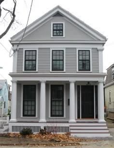 an urban cottage is shown with the words'an urban cottage'in front of it