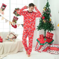 These cute pajamas are suitable for Christmas holidays and family gatherings. Your family will love these comfortable Christmas pajamas. Elegant and unique.Can be given to friends as a Christmas gift so you can wear these pajamas to spend an unforgettable Christmas with your family. Specifications: Made of premium cotton blend, skin-friendly, comfortable and soft. Unique design, long sleeve shirt, and long pants keep warm for winter. Many sizes for you to choose from. Package includes: 1 x Pajam Snowmen Patterns, Cute Pajamas, Christmas Pajamas, Family Gathering, Christmas Snowman, Long Pants, Keep Warm, Christmas Holidays, Pajamas