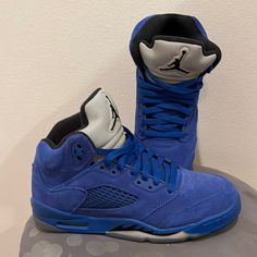 Like Brand New!! No Creases. No Scrapes. Perfect! Very Comfortable. Blue Jordan Shoes For Streetwear With Round Toe, Sporty Blue High-top Basketball Shoes, Blue Mid-top Jordan Shoes With Rubber Sole, Blue Jordan Shoes With Rubber Sole For Sports, Light Blue Casual Jordan Shoes With Boost Midsole, Blue Mid-top Sneakers With Rubber Sole, Casual Blue Jordan Shoes With Rubber Sole, Casual Light Blue Jordan Shoes With Boost Midsole, Light Blue Synthetic Basketball Shoes With Round Toe