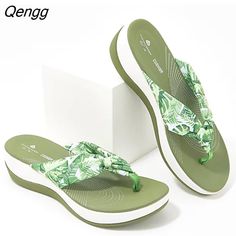 Shipping: Worldwide Express Shipping AvailableDelivery time: 7-15Days Fast ShippingReturns: Fast refund, 100% Money Back Guarantee.Brand Name: comemoreShoes Type: SlidesApplicable Place: OutsideUpper Material: CanvasHeel Height: Low (1cm-3cm)Origin: Mainland ChinaCN: ZhejiangSeason: SummerHeel Type: WedgesItem Type: SlippersModel Number: 20224214Fashion Element: PlatformDepartment Name: AdultOutsole Material: RubberWith Platforms: YesPlatform Height: 0-3cmStyle: LEISUREInsole Material: PUPattern Ladies Wedge Sandals, Women Slippers Fashion, Summer Flip Flops, Women Slippers, Fabric Shoes, Womens Sandals Wedges, Beach Slippers, Platform Slippers, Leather Slippers