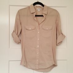 Brand New Without Tags. Never Worn, Only Tried On. Bought It From Bloomingdales Years Ago. Button Down Roll Up Sleeves Shirt In Beige/Tan Color. James Peres Is A Contemporary Brand Not Junior. I Had To Pick Size 2 Since Standard Sizing Doesn't Offer Size 3 On Poshmark. Fitted Button-up Blouse With Roll-up Sleeves, Beige Roll-up Sleeves Top For Work, Fitted Blouse With Pockets And Spread Collar, Fitted Beige Shirt With Pockets, Roll Up Sleeves, Tan Color, Shirt Sleeves, Button Down Shirts, Button Downs