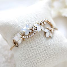 Gold Floral bracelet for bride - CLEO - Treasures by Agnes Bracelet For Bride, Classic Brides, Floral Bracelet, Bride Look, Opal Crystal, Gold Floral, Austrian Crystal, White Opal, Antique Gold