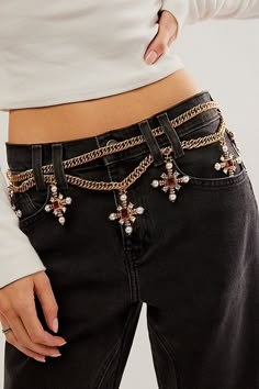 Make your waist the star of the show with this pendant-adorned chain belt. **Features:** Chain style, layered design, dangling cross pendants, stone and pearl adornments, adjustable hook closure **Why We | Renaissance Chain Belt by Free People in Gold Chain Belt Outfit, Waist Jewelry, Free People Accessories, Star Chain, Layered Design, Chain Belt, Holy Grail, Fall 2024, Boho Clothing