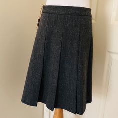 Nwt Gorgeous Wool Tweed Pleated Skirt By Tommy Hilfiger Size 6 Fully Lined Flat Measure Waist: Approx 16.5” Length: 20” From My Smoke Free & Pet Free Home Thanks For Looking! Classic Tweed Skirt For Formal Occasions, Casual Wool Skirt For Work, Fitted Tweed Skirt, Fitted Tommy Hilfiger Bottoms For Fall, Tommy Hilfiger Fitted Bottoms For Fall, Tweed Pleated Skirt For Work, Tweed Skirt For Workwear, Classic Tweed Skirt For Work, Winter Fitted Tweed Skirt