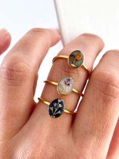 Dope Jewelry, Funky Jewelry, Midi Rings, Jewelry Lookbook, Jewelry Inspo, Dream Jewelry, Pretty Jewellery, Piercing Jewelry, Resin Jewelry