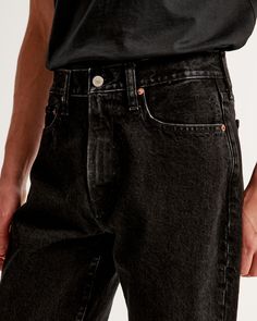 Our on-trend loose jeans that are relaxed and loose-fitting through the hip and thigh in our 100% cotton no-stretch fabric and broken-in denim feel. Features a black wash and clean hem. Washed Black Relaxed Fit Mid-rise Jeans, Classic Washed Black Pants With Belt Loops, Washed Black Mid-rise Relaxed Fit Jeans, Classic Washed Black Bottoms For Fall, Washed Black Rigid Denim Bottoms With Pockets, Black Rigid Denim Bottoms With Straight Hem, Black Straight Leg Rigid Denim Pants, Classic High Rise Washed Black Pants, Washed Black Mid-rise Rigid Denim Bottoms