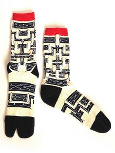 AINU PATTERN SOX SASQUATCHfabrix. Unique Socks, Body Suit Tattoo, Garment Fabric, Minimalist Shoes, Folk Dresses, Antique Clothing, Patterned Socks