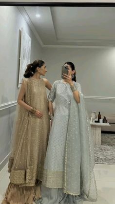 Cute Makeup Hacks, Actress Dress, Asian Dresses, Red Bridal Dress, Desi Wedding Dresses, Latest Bridal Dresses, Dress Book, Desi Aesthetic