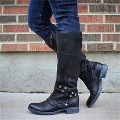 Category:Boots; Upper Materials:Faux Leather; Embellishment:Buckle; Season:Fall,Winter; Heel Type:Flat Heel; Gender:Women's; Size Suggestion:standard size, select your usual size; Toe Shape:Round Toe; Type:Knee High Boots; Style:Minimalism,Casual,Vintage; Heel Height(inch):<1; Outsole Materials:Rubber; Occasion:Daily,Outdoor; Closure Type:Zipper; Pattern:Solid Color; Listing Date:10/10/2023; Production mode:Self-produce; 2024 Trends:Motorcycle Boots,Riding Boots,Work Boots High Shaft Boots, Knee High Boots Winter, Womens Low Heels, Low Heel Boots, Womens Riding Boots, Buckled Flats, Zipper Heels, Vintage Heels, Rounded Toe Boots