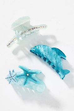 Surf Jewelry, Summer Things, Mermaid Aesthetic, Things I Want, Blue Accessories, Candles For Sale, Hair Essentials, Plastic Glass, Everyday Hairstyles