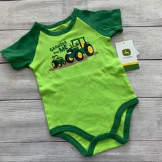 New With Tags! John Deere Size 9-12 Months “Grandpa & Me” Tractor Design Short Sleeve Snaps Between The Legs Smoke Free Pet Friendly Home Fun Green Cotton Set, Green Cotton Sets With Cartoon Print, Green Cartoon Print Sets For Spring, Green Cotton Onesie For Spring, Playful Green Cotton Onesie, Green Fitted Casual Onesie, Green Cotton Onesie For Playwear, Green Short Sleeve Onesie For Playwear, Green Cotton Playtime Sets