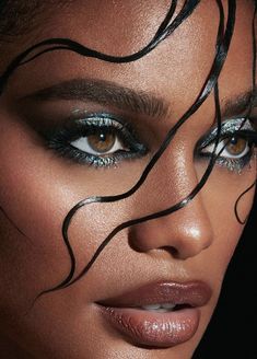 High Fashion Makeup Editorial, Makeup Editorial, Edit On Instagram, Shooting Studio, Caught In The Rain, High Fashion Makeup, Hair Photography, Photoshoot Makeup, Beauty Photoshoot