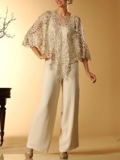 3 Piece Mother of the Bride Dress Vintage Elegant Scoop Neck Ankle Length Chiffon Lace 3/4 Length Sleeve with Solid Color 2023 2023 - € 147.6 Bride Pantsuit, Bride Dress Vintage, Mother Of The Bride Dress, Vintage Elegant, Groom Dress, Crew Neck Top, Chiffon Lace, Types Of Dresses, Beaded Lace