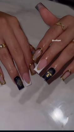 Biab Nail Art, Swaggy Nails, 2025 Nails, Biab Nail, Inspire Outfits, Beige Nails Design, Jewels Nails, Fly Shi Only, Paris Nails