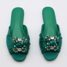 Size 9 New Without Tags Nwot Smoke Free, Pet Hair Free Home More Questions? Leave In Comments Below. Spring Footwear, Party Flats, Foldable Ballet Flats, Beach Wedding Sandals, Bow Slides, Women Flat Sandals, Shoes Sandal, Rhinestone Flats, Chic Sandals