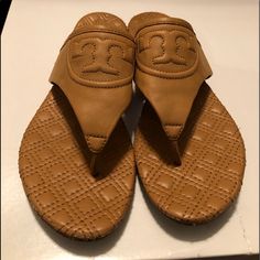 Tory Burch Quilted Sandals Excellent Condition Tan Leather Footbed Slip-on Sandals, Classic Tan Sandals For Spring, Designer Cushioned Beach Sandals, Tan Sandals With Leather Footbed And Round Toe, Tan Sandals With Leather Footbed, Tan Leather Sandals With Round Toe, Flat Tan Sandals With Leather Footbed, Tan Sandals With Leather Footbed For Beach, Tan Sandals With Cushioned Footbed And Flat Heel