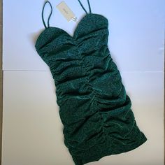 A. Peach Emerald Green Sparkly Ruched Party Dress With Adjustable Straps And Back Zipper Size Medium Brand New With Tags Ruched Dress For Holiday Party, Green Ruched Party Dress, Green Ruched Back Dress For Party, Green Ruched Dresses For Party, Holiday Party Ruched Mini Dress, Green Ruched Dress For Party Season, Green Mini Dress For Summer Holiday Party, Spring Ruched Dress For Holiday Party, Ruched Dress For Spring Holiday Party