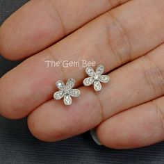 "Thank you for coming in! Extraordinary 14K solid white gold diamond flower Ear posts with backs! 0.15 carat total diamond weight,high quality F-G color, VS-SI clarity. It looks much much nicer in person! It is stamped with \"14k\" which is shown on the back. You'll get one pair per winning! SIZE: 8.6mm Weight: 1.45 gram (approx) MATERIAL: 14k Solid white gold, Diamond" Flower Shaped Diamond Earrings With Single Cut Diamonds, Flower-shaped Diamond Earrings With Single Cut Diamonds, Wedding Flower-shaped Diamond Earrings With Single Cut Diamonds, Wedding Flower-shaped Diamond Earrings, Diamond White Flower-shaped Earrings With Diamond Accents, Diamond White Flower-shaped Diamond Earrings, Fine Jewelry Diamond Earrings With Flower Shape, Flower-shaped Cubic Zirconia Diamond Earrings With Accents, Flower-shaped Brilliant Cut Diamond Earrings