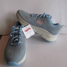 Sketchers Arch Fit Womans Sneakers Sz 5.5 Eur 35.5 Nwt Light Blue Sneakers Design Sneakers Size 5.5 Womens Sneakers Euro Size 35.5 New With Tag Rlb 269 Comfortable Blue Lace-up Sneakers, Blue Low-top Sneakers With Ortholite Insole, Sporty Light Blue Sneakers For Jogging, Blue Lace-up Walking Shoes With Ortholite Insole, Light Blue Lace-up Sneakers For Jogging, Blue Lace-up Sneakers With Elastic Laces, Blue Sneakers With Elastic Laces And Round Toe, Light Blue Slip-on Sporty Sneakers, Blue Low-top Walking Shoes