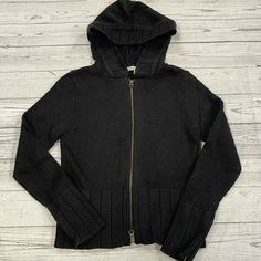 Rubbish Black Zip Up Hooded Long Sleeve Jacket Women’s Size Small. Condition is New With Tags SEE PICS LS212/21 K25LH6 Black Zip Up Sweater, Y2k Closet, Plaid Winter Coat, Green Cargo Jacket, Ribbed Jacket, Light Wash Denim Jacket, Black Leather Moto Jacket, Military Jacket Green, Green Utility Jacket