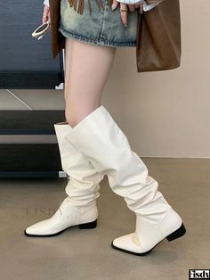 Fisdy - Classic Silver Knee High Boots with Pointed Toe and Slouch Detail Fall Winter Shoes, Knee High Boots Flat, Chunky Heel Booties, Slouch Boots, Pu Boots, Boots Heel, Slouched Boots, Estilo Chic, Womens Mid Calf Boots