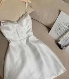 White Short Homecoming Dress Outfits For Women Party Dresses Look Civil, White Club Dress, Looks Party, Dream Wedding Ideas Dresses, Short Homecoming Dress, Short Prom Dress, Grad Dresses, Sweet 16 Dresses, Short Prom