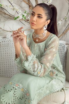 Elegant Festive Sets With Lace Work, Elegant Designer Lace Work Sets, Unstitched Long Sleeve Suit With Lace Work For Eid, Long Sleeve Unstitched Suit With Lace Work For Eid, Semi-stitched Long Sleeve Lawn Suit With Lace Work, Semi-stitched Lawn Suit With Lace Work And Long Sleeves, Elegant Chikankari Embroidery Lawn Suit For Reception, Bollywood Style Long Sleeve Lawn Suit With Lace Work, Elegant Lawn Suit With Chikankari Embroidery For Reception