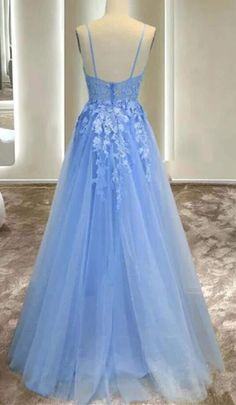 Lichtblauwe meisjes formele kleding een lijn lange feestverlagingen Blue Spaghetti Strap Dress, Blue Tulle Prom Dress, Tulle Prom Dress Long, Girls Corset, Chiffon Wedding Dress Beach, Tulle Dress Long, Prom Dress Pictures, Silhouette Dress, Prom 2024