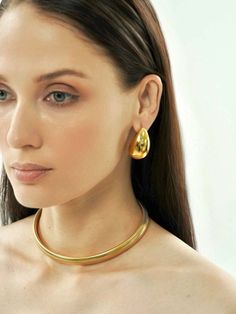 Dupe Earrings Modern Gold Plated Drop Clip-on Earrings, Gold Plated Teardrop Earrings For Formal Occasions, Modern Gold Plated Teardrop Earrings For Formal Occasions, Geometric Studs, Teardrop Earrings, Geometric Design, Contemporary Style, Gold Filled, 18k Gold