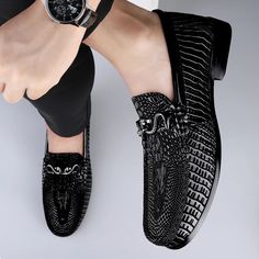 Trendy Genuine Leather Shoes – Vanity Glam Formal Dress Shoes, Casual Shoes Men, Football Game Outfit, Mens Loafers, Shoes Big, Dress Loafers, Womens Golf Shoes, Driving Loafers, Crocodile Pattern