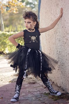 Rock Star Tutu Dress HALLOWEEN Punk Rock Princess Glam by Bubale1 Disfraz Rock And Roll, Festa Rock Roll, Rock And Roll Dresses, Punk Costume