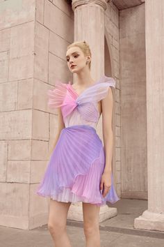 Flowy Chiffon Dress, Simple Long Dress, Size 12 Fashion, Mean Blvd, Pastel Outfit, Chiffon Mini Dress, Ankle Length Dress, Beautiful Costumes, Fashion Inspiration Design