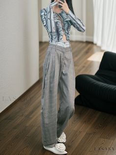 Lasaky - High-waisted casual denim pants with stylish patchwork design High Waist Patchwork Pants For Fall, High Waist Cotton Patchwork Pants, High Waist Patchwork Pants For Summer, High-waist Patchwork Pants For Summer, Trendy Baggy Patchwork Pants, Trendy Patchwork Pants, Fall Patchwork Wide Leg Bottoms, Trendy Patchwork Pants For Spring, Spring Patchwork Straight Leg Jeans