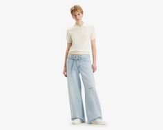 We took an oversized baggy cut, a wider straight leg and an easy mid rise and rolled them into these XL Straights. Then, we added a removable tie belt for extra versatility. Versatile baggy pants with all-day comfort Cut with an oversized fit Features a just-right mid rise With a removable tie belt Made with classic, non-stretch denim Style Upgrade, Baggy Pant, Baggy Pants, Jeans Light, Levis Women, Pant Shirt, Club Outfits, Straight Pants, Upgrade Your Wardrobe