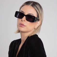 Gucci Gg1325s 001 Sunglasses Black Grey Rectangle Women Brand: Gucci Model: Gg1325s Color Code: 001 Gender: Women Year: 2022 Frame Colour: Black Frame Shape: Rectangle Frame Style: Full Rim Frame Material: Injected Plastic Lens Material: Plastic Lens Color: Grey Lens Protection: Category 3 Size: 54x19x140 100% Uv Protection Made In Japan. Full Retail Package With All Accessories: Case, Cloth And All Paperwork. 100% Authentic! " Black Rectangular Gucci Sunglasses, Gucci Black Rectangular Sunglasses, Elegant Rectangular Sunglasses For Formal Occasions, Elegant Black Sunglasses For Party, Trendy Black Formal Sunglasses, Chic Rectangular Formal Sunglasses, Elegant Black Party Sunglasses, Trendy Gucci Rectangular Sunglasses, Luxury Rectangular Sunglasses For Party