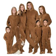 Footed Pajamas Family Matching Pjs. These hoodie footie pajamas were created to fit everyone in the family (including pets and plus size bodies). We produce them with 100% triple combed polyester plush fabric which is super warm and cozy! Adult Regular Sizes: Extra Small: Fits 5'2" - 5'4", 100 - 135lbs Small: Fits 5'5" - 5'7", 121 - 145lbs Medium: Fits 5'8" - 5'11", 130 - 170lbs Large: Fits 6'0" - 6'4", 180 - 240lbs Extra Large: Fits 6'4" - 6'7", 200 - 270lbs Adult Plus Sizes: Small Plus: Fits 5 Family Of Four Costumes, Easy Family Costumes, Best Family Costumes, Family Costume Ideas For 3, Family Costumes Ideas, Costume Ideas For 3, Hoodie Footie, Matching Onesies, Family Matching Pjs