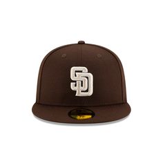 Wear what the players wear! The San Diego Padres Authentic Collection Alt 59FIFTY Fitted features a team colored fabrication with an embroidered Alt Padres logo at the front panels and a MLB Batterman at the rear. Chicago Cubs World Series, New Era Logo, San Diego Padres, Philadelphia Phillies, Detroit Tigers, Oakland Athletics, San Francisco Giants, Los Angeles Lakers, Cincinnati Reds