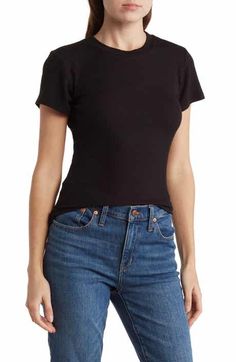 Madewell Vintage Crewneck Cotton T-Shirt | Nordstromrack Casual Fitted Crew Neck T-shirt, Basic Solid Stretch T-shirt, Fitted Short Sleeve Basic T-shirt, Stretch Plain Short Sleeve T-shirt, Classic Short Sleeve T-shirt For Fall, Fitted Summer Top With Short Sleeves, Solid Color Snug Fit Crew Neck T-shirt, Everyday T-shirt With Scoop Neck, Snug Fit Crew Neck Top For Summer