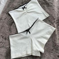 Handmade Cookies, Cute Sleepwear, Cute Pajama Sets, Cute Pajamas, Cute Comfy Outfits, Fabric Black, Baggy Pants, Mode Inspo, 가을 패션