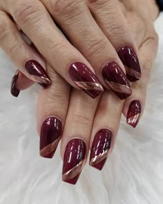 Looking for elegant burgundy nails with designs or glitter? You’ll love this list of burgundy and rose gold nails for every day wear or a special occasion. There’s short and simple almond nails, extravagant acrylic manicures with rose gold foil, glittery French tips, and everything in between! Rose Gold And Burgundy Nails, Gold And Burgundy Nails, Cauliflower And Broccoli Casserole, Gold Red Nails, Rose Gold And Burgundy, Maroon Nail Designs, Burgundy Acrylic Nails, Burgundy Nail Designs, Rose Gold Nails Design