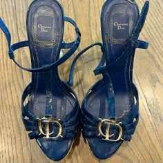 Vintage Christian Dior Heels. Color Dark Blue, With Golden Finishings. Good Condition Cool Blue Shoes, Vintage Jimmy Choo Heels, Vintage Dior Shoes, Designer Kitten Heels, Dior Heels Aesthetic, Shoe Diva Aesthetic, Vintage Designer Shoes, Loubuitton Heels, Vintage Designer Heels