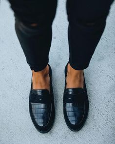 Solid Round Toe Leather Flat Loafer Crazy Shoes, Shoe Obsession, On The Ground, Work Clothes, Leather Flats, Work Fashion, Suho, Types Of Fashion Styles, Wearing Black