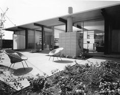 Corners of the 20th Century: Case Study Houses | Case study houses, Mid ...