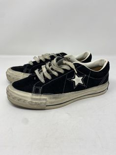 Has Flaws, See photos for reference 2000s Shoes, Grunge Shoes, 90s Shoes, Look Adidas, Fotografi Vintage, Converse One Star, Black Converse, Stylish Mens Outfits, Swag Shoes