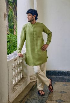 Exemplifying a blend of style and ease, Yell brings you the Homair Kurta - made with Yell's signature locally sourced solid linen. This classic cut kurta exudes a timeless elegance making it the perfect staple in your wardrobe. MODEL DETAILS Model Name- Imraan Height- 6 Feet Chest: 40 Shoulders- 19 Sleeve length- 26 Waist- 31 Thighs- 22 Hips- 39 Fabric: 100% Solid Linen Characteristics of Linen : Hygroscopic All Natural UV Protection Kind On Skin Naturally Breathable Strong Improves With Age Han Luxury Linen Kurta For Wedding, Luxury Linen Men's Kurta, Luxury Fitted Linen Kurta, Fitted Linen Kurta For Spring, Spring Linen Fitted Kurta, Relaxed Fit Long Sleeve Linen Kurta, Casual Linen Kurta With Relaxed Fit, Casual Linen Kurta For Summer, Summer Linen Kurta With Relaxed Fit