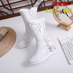 Shipping: Worldwide Express Shipping AvailableDelivery time: 7-15Days Fast ShippingReturns: Fast refund, 100% Money Back Guarantee.Boot Type: Modern BootsShaft Material: Cotton FabricOutsole Material: RubberUpper Material: Cotton FabricOrigin: Mainland ChinaSeason: Spring/AutumnInsole Material: EVAHeel Type: Flat withLining Material: Cotton FabricBoot Height: Mid-CalfItem Type: BootsFashion Element: EmbroiderDepartment Name: AdultToe Shape: Pointed ToeHeel Height: Low (1cm-3cm)With Platforms: No Hanfu Shoes, Female Boots, Embroidered Shoes, Boot Types, Women Boots, Up Shoes, White Beige, Shoes Winter, High Top