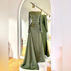 Sage Green Dress Formal Long Sleeve, Olive Green Hijab Outfit, Formal Modest Dresses, Satin Prom Dress With Sleeves, Fancy Long Dresses, Green Modest Dress, Elegant Modest Dresses, Formal Dress Modest, Hijabi Prom Dress