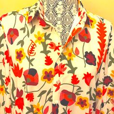 Top Bnight Beautiful Modern Design In Off Wire Pink Green Yellow And Black Button Down Grater Sleeves Elastic Cuffs Pre Love Excellent Condition Size Woman 20” Across The Bust 27” Long Can Be Causal Or Dress Up Very Pretty Affordable Playful Button-up Shirt, White Wrap Blouse, Red Sleeveless Blouse, Sleevless Dress, Red Floral Blouse, Fern Pattern, Light Pink Tops, Scoop Neck Blouses, Pink Green Yellow